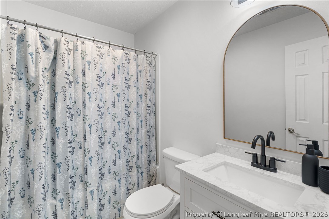 5587 Ashgrove Drive