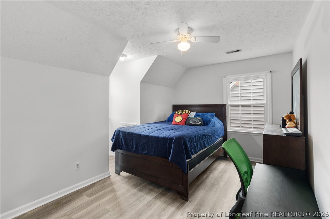 5587 Ashgrove Drive