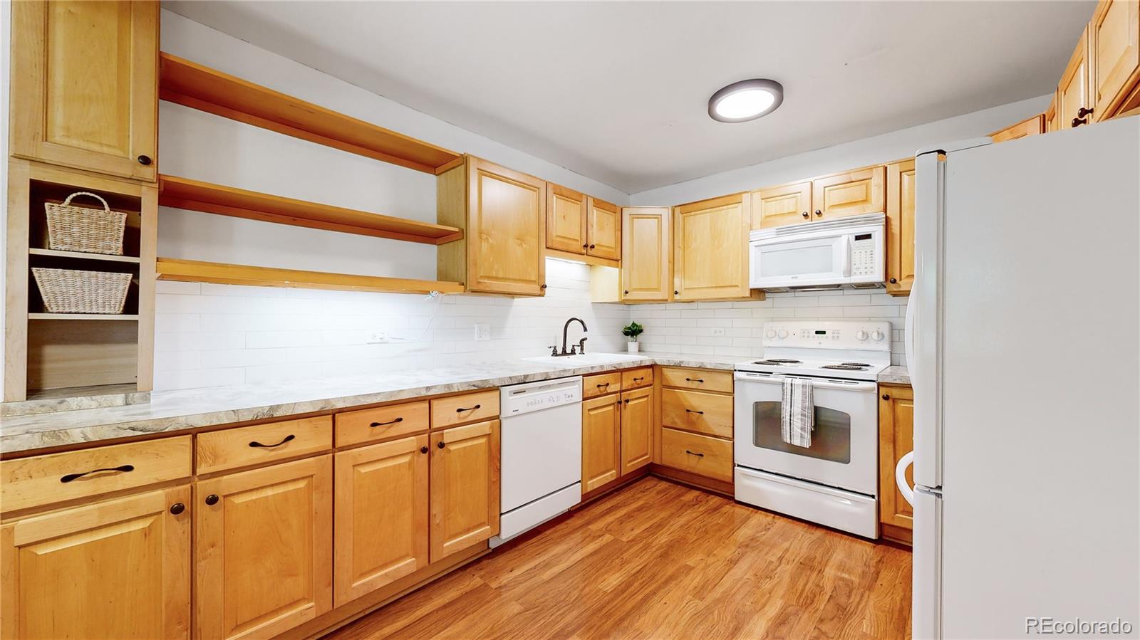 725 S Alton Way Unit: 10A