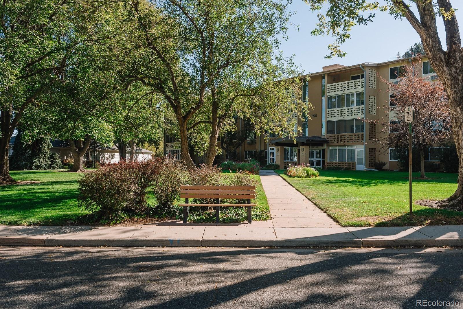 725 S Alton Way Unit: 10A