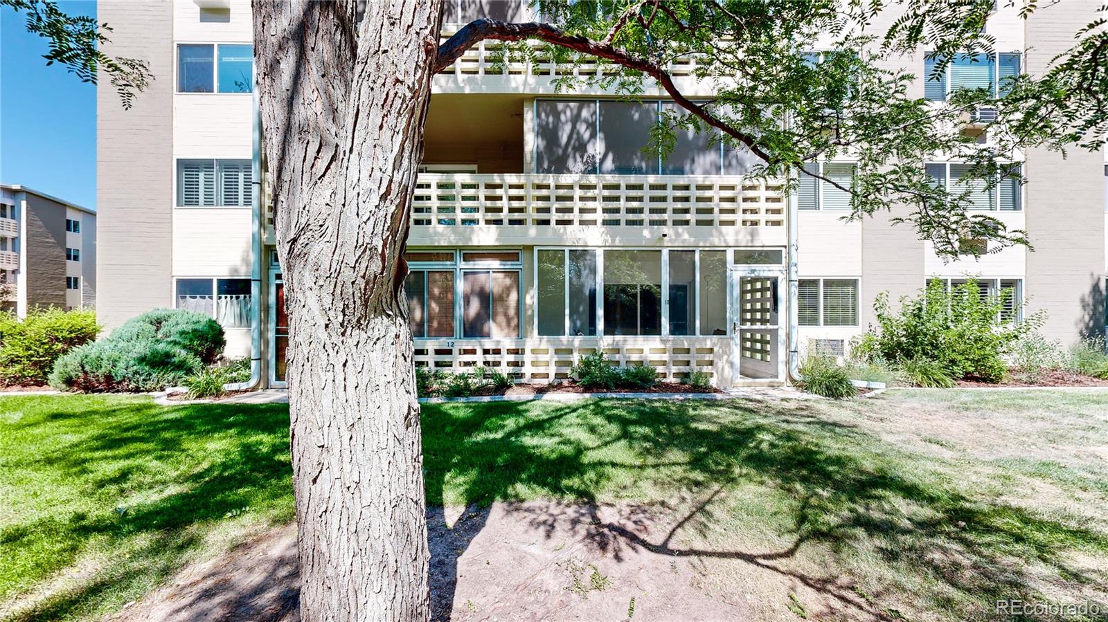 725 S Alton Way Unit: 10A