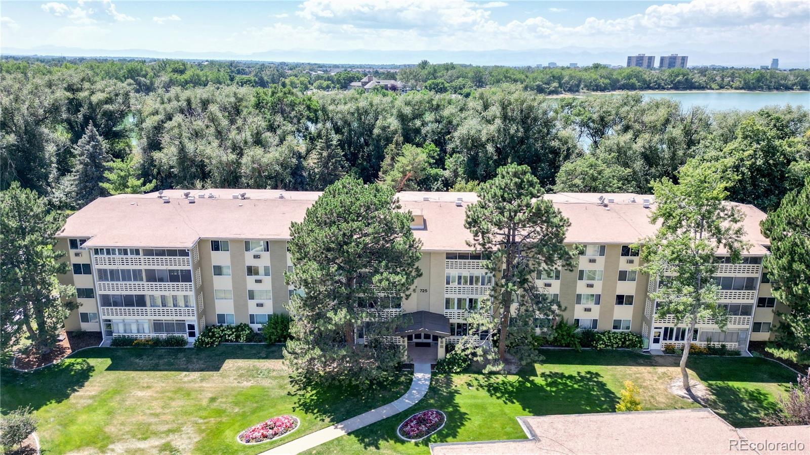 725 S Alton Way Unit: 10A