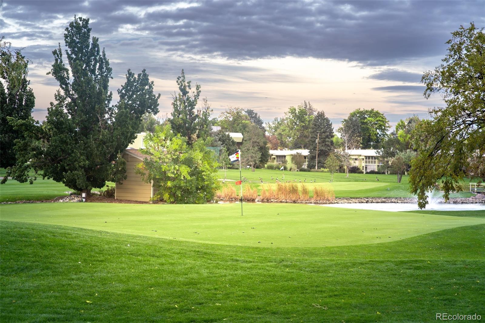 650 S Alton Way Unit: 10C