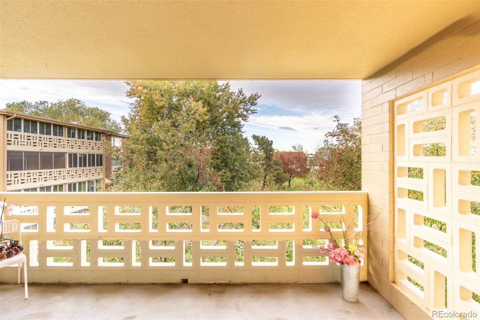 650 S Alton Way Unit: 10C