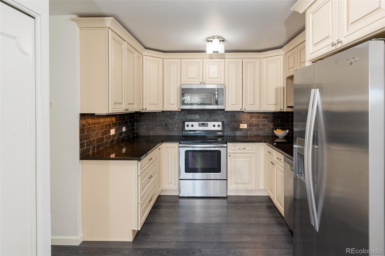 650 S Alton Way Unit: 10C