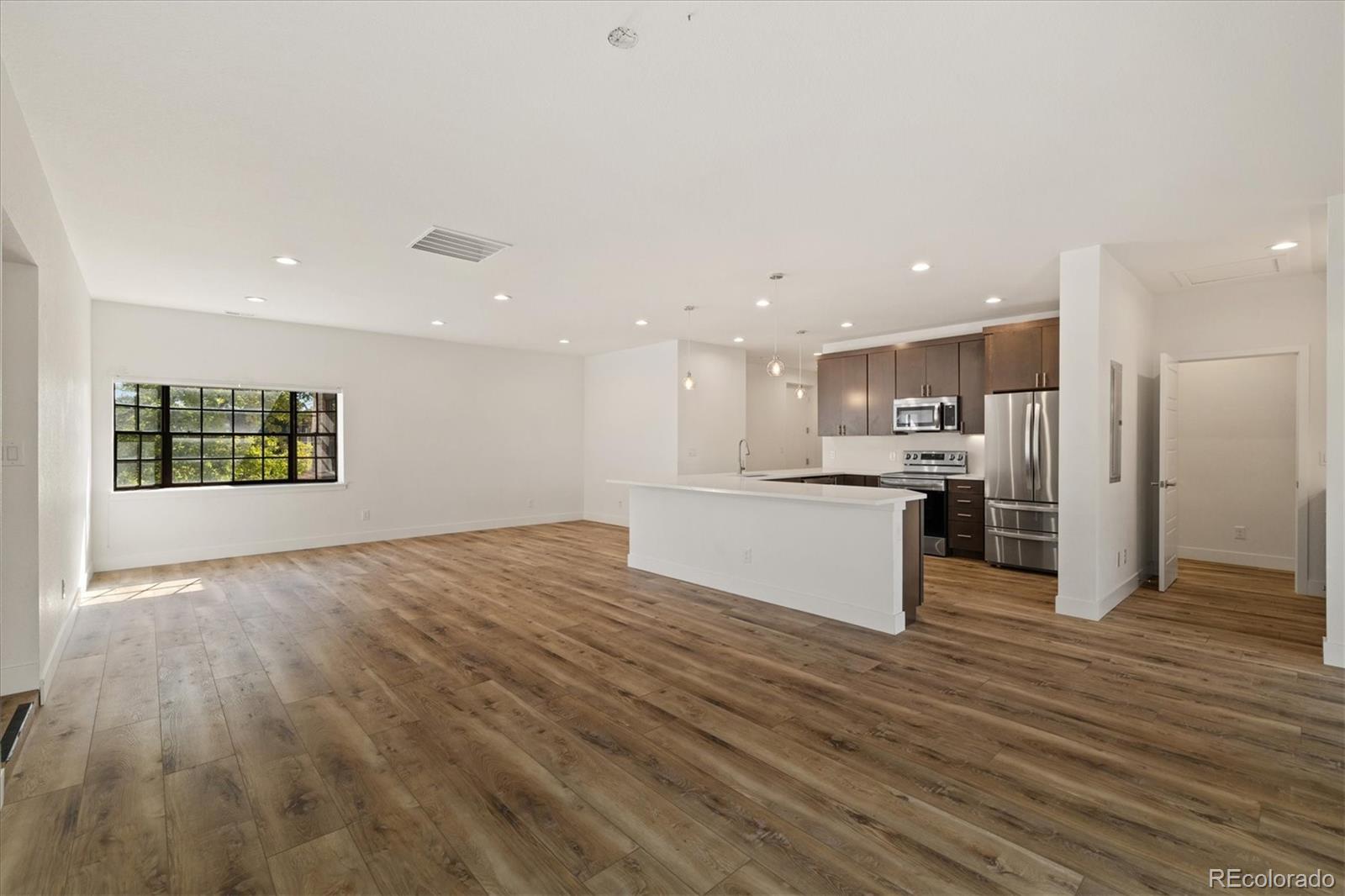 7250 Eastmoor Drive Unit: 223