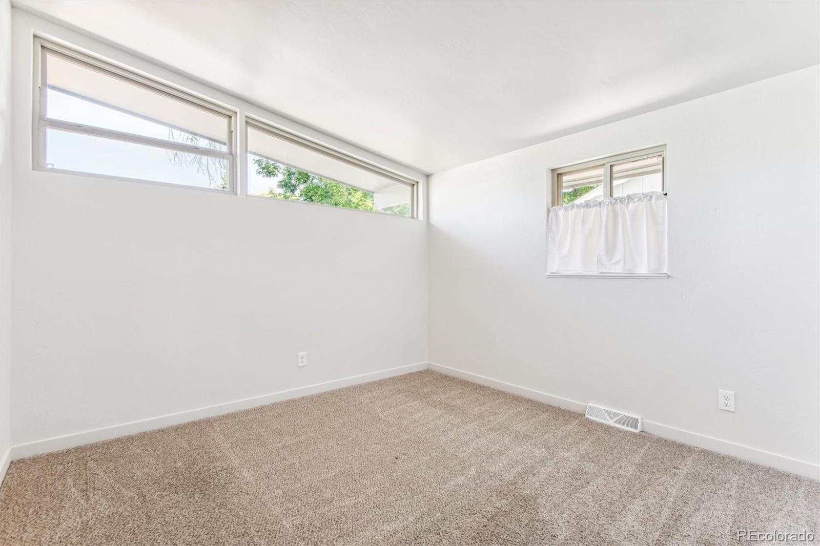 4270 Barr Lane