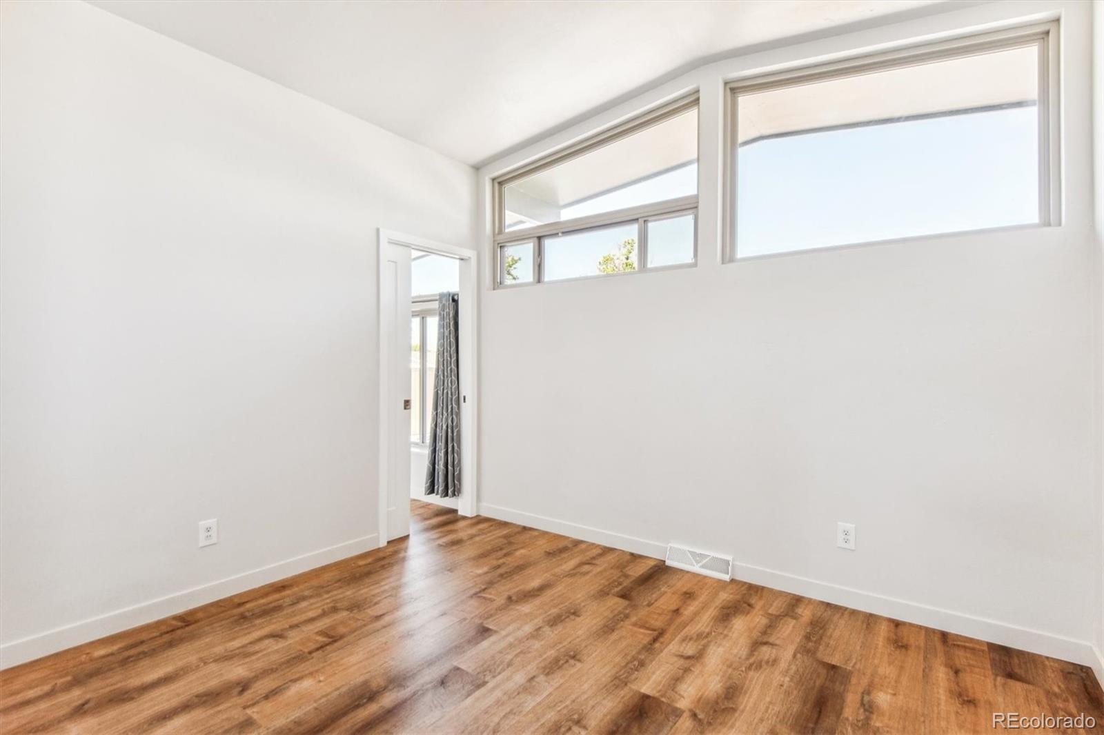 4270 Barr Lane