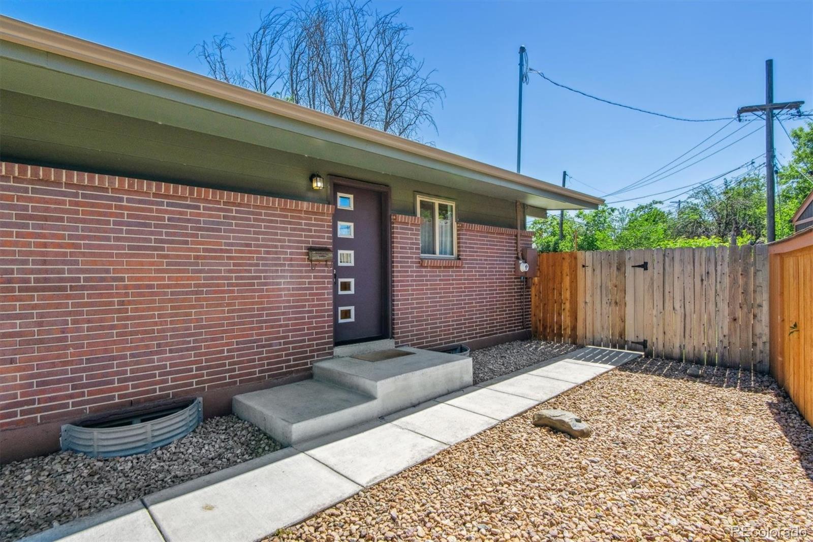 4270 Barr Lane