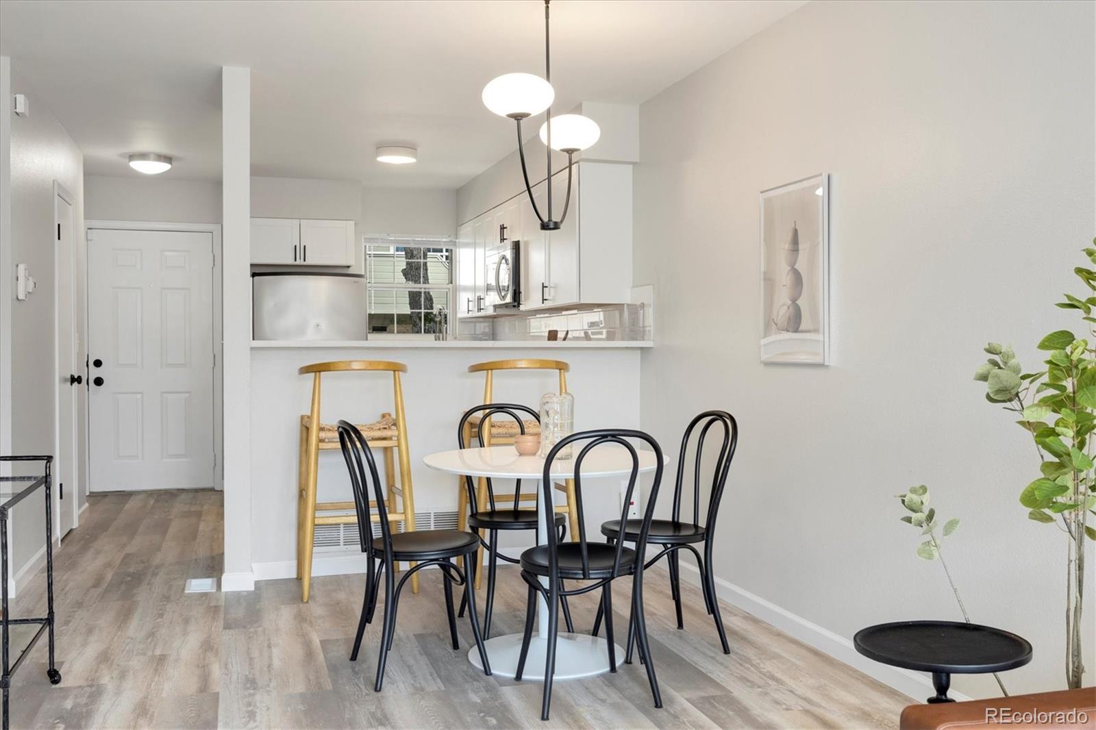 1818 S Quebec Way Unit: 3-4