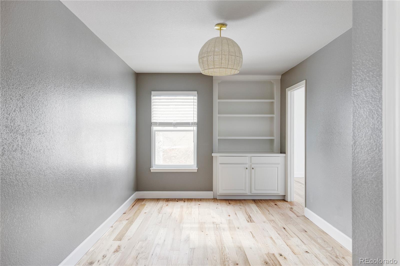 1093 W 124th Drive