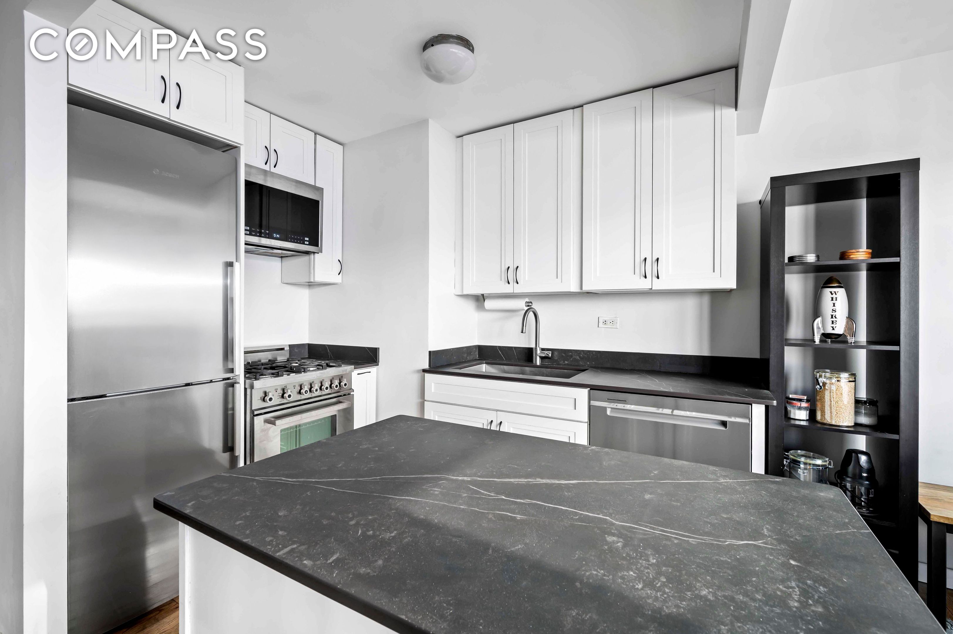 330 3rd Avenue 20A
