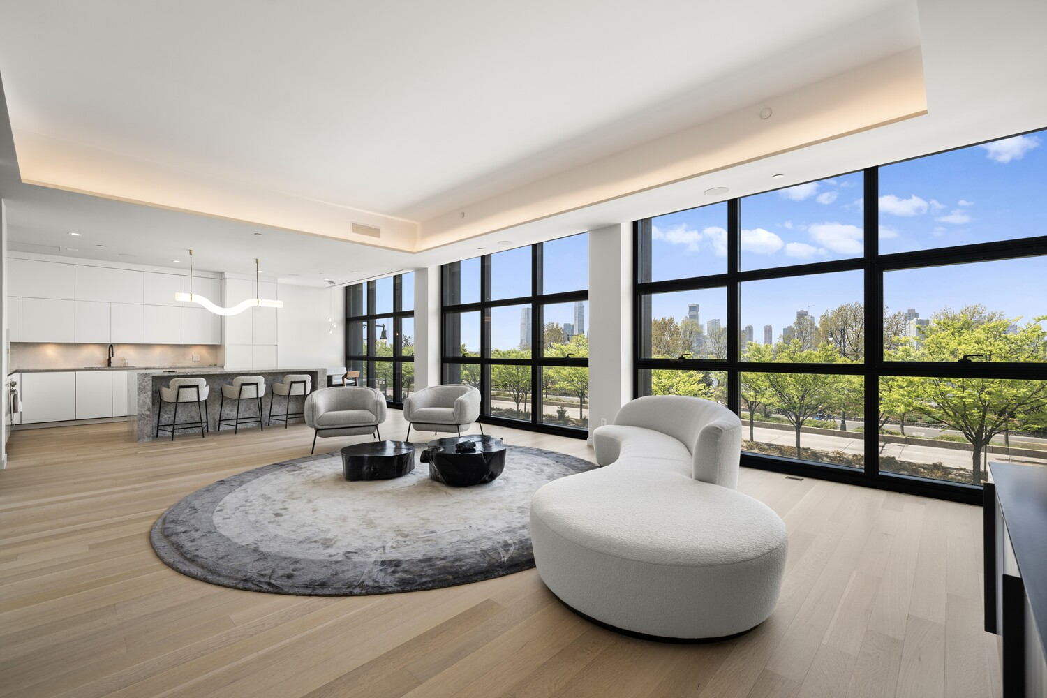 290 WEST Street 2B