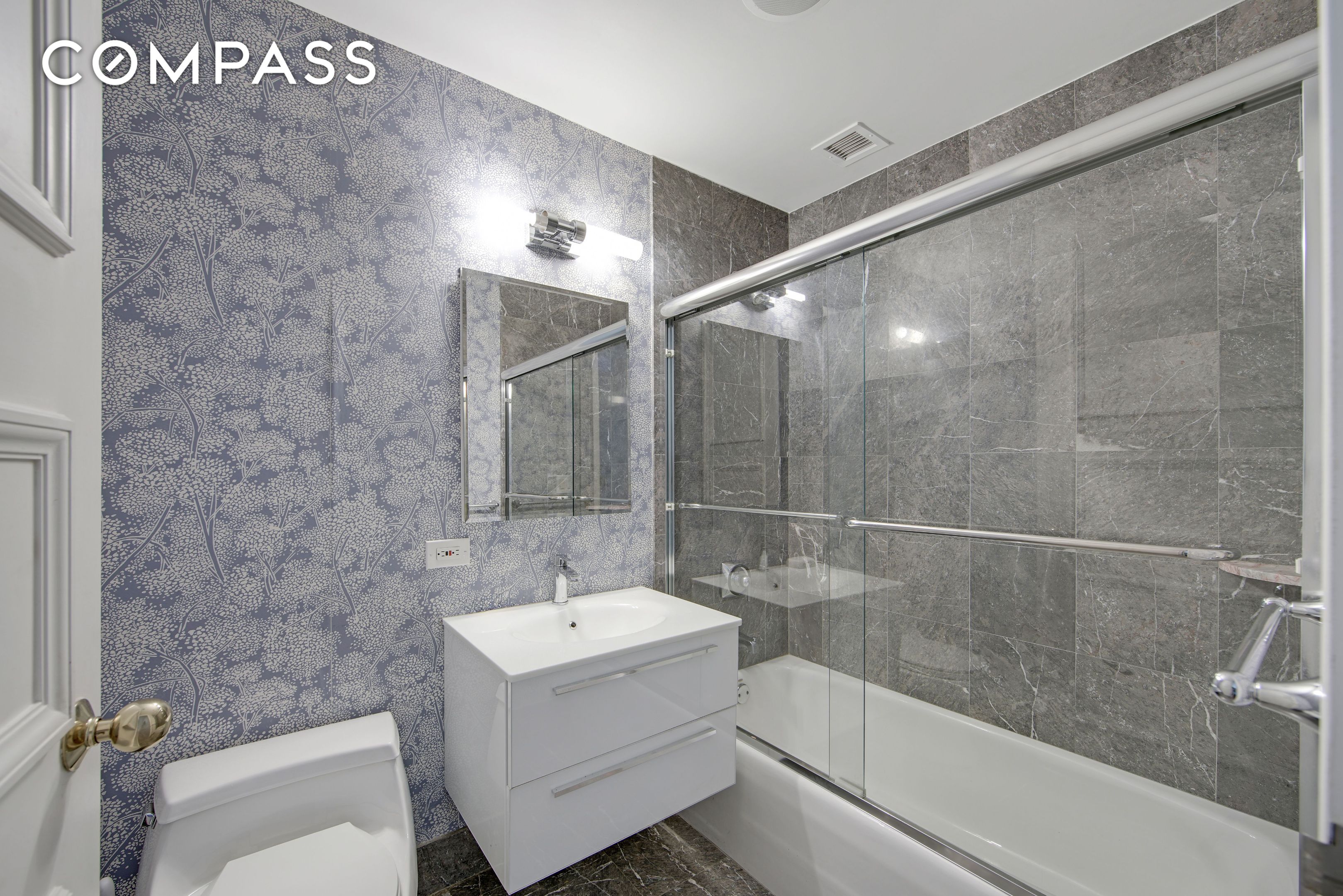 201 E 80th Street 16D