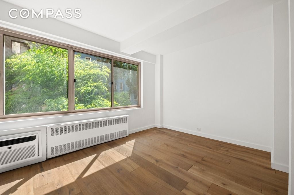 225 E 46th Street 2G
