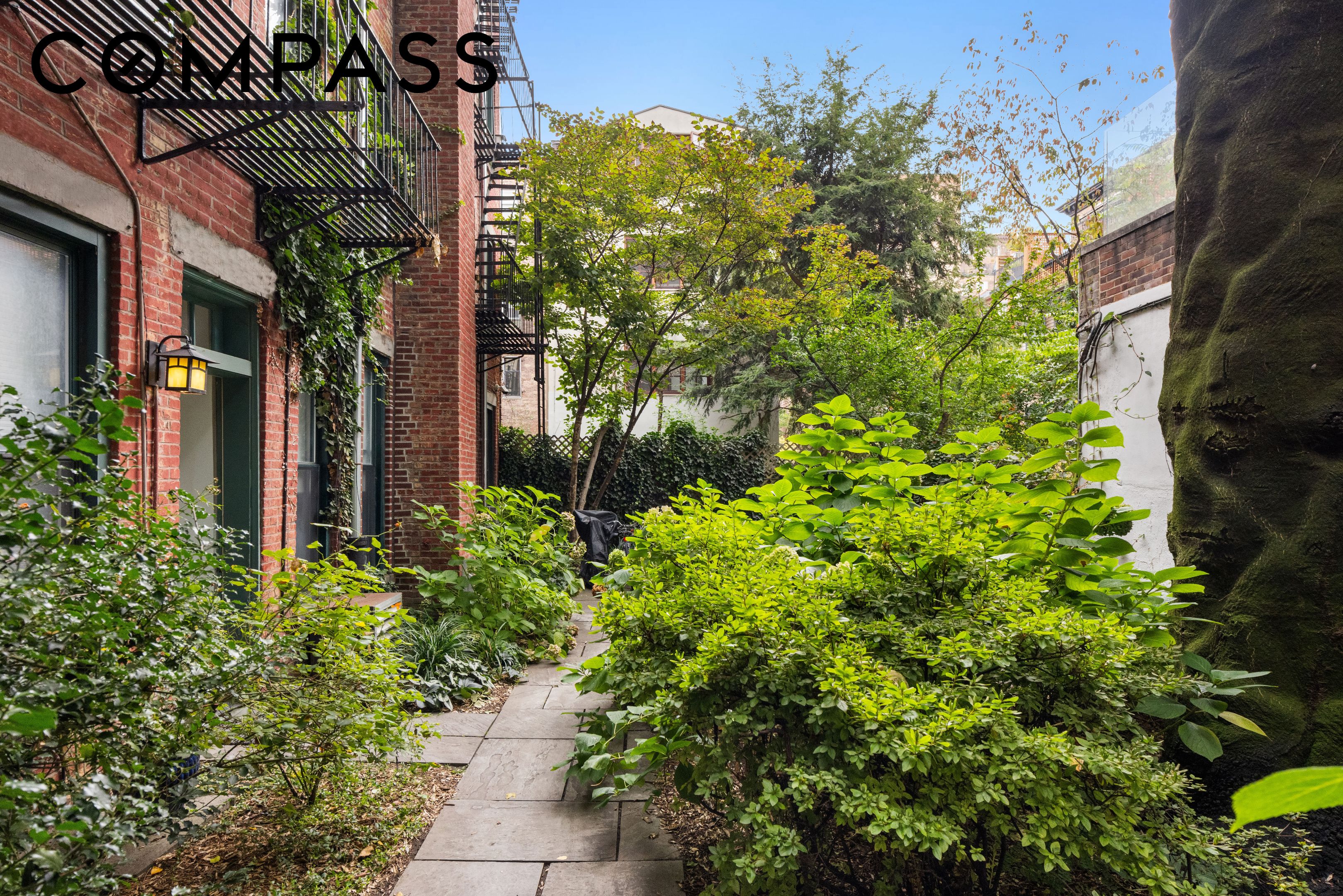 86 Horatio Street 1A
