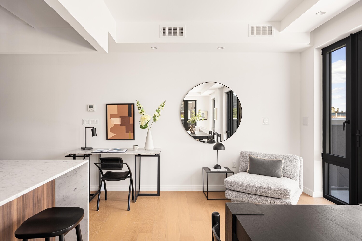 630 GRAND Avenue 303