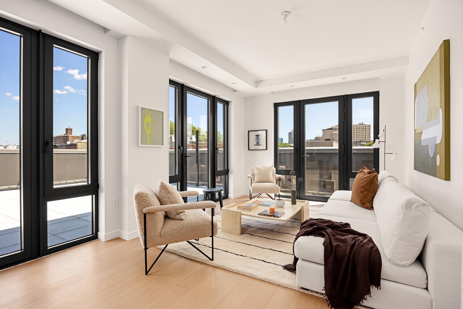 630 GRAND Avenue 303