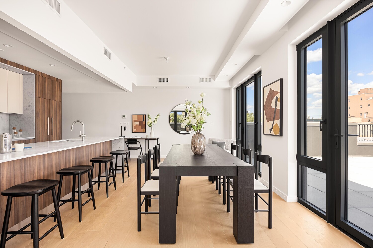 630 GRAND Avenue 303