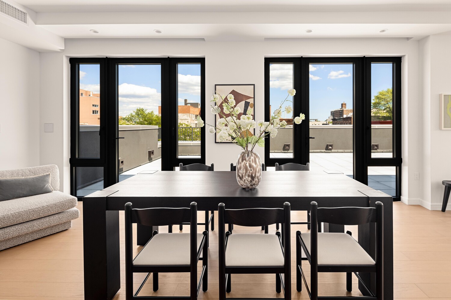 630 GRAND Avenue 303