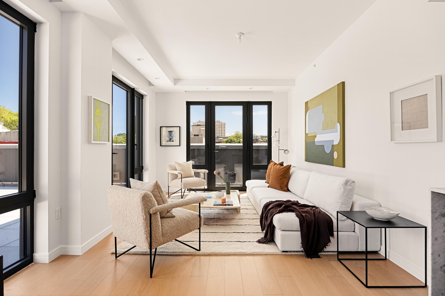 630 GRAND Avenue 303