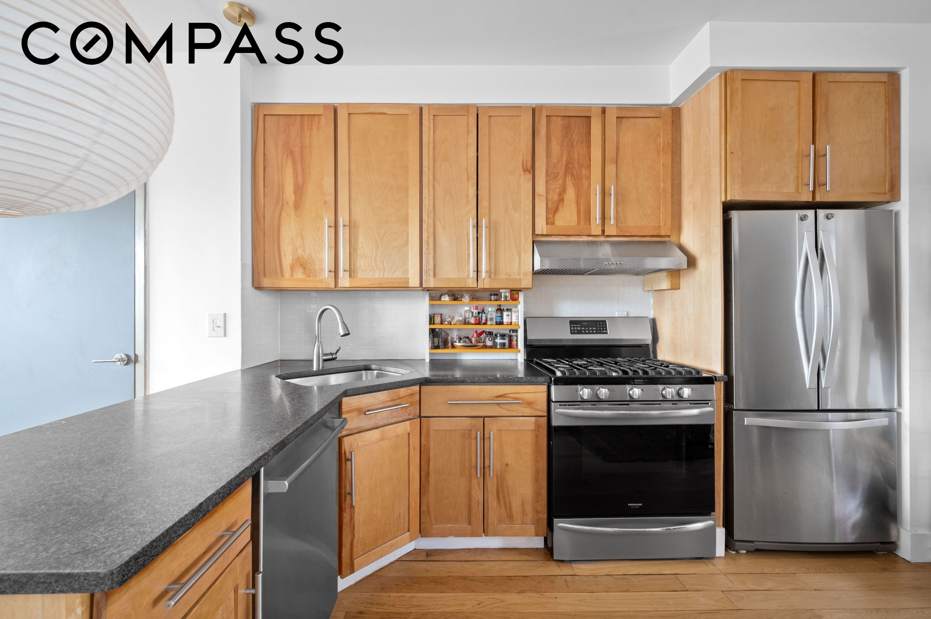 195 Spencer Street 9A