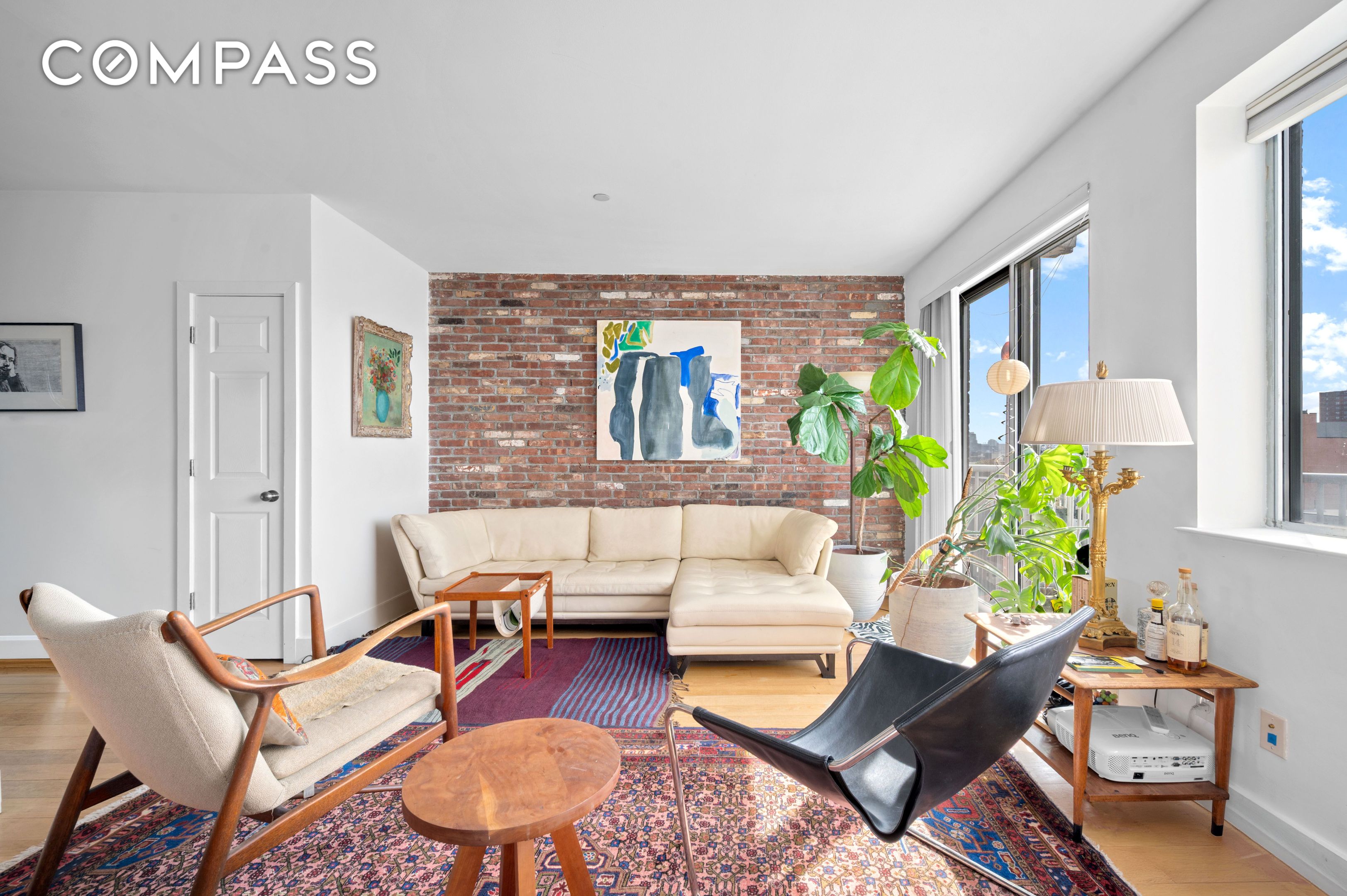 195 Spencer Street 9A