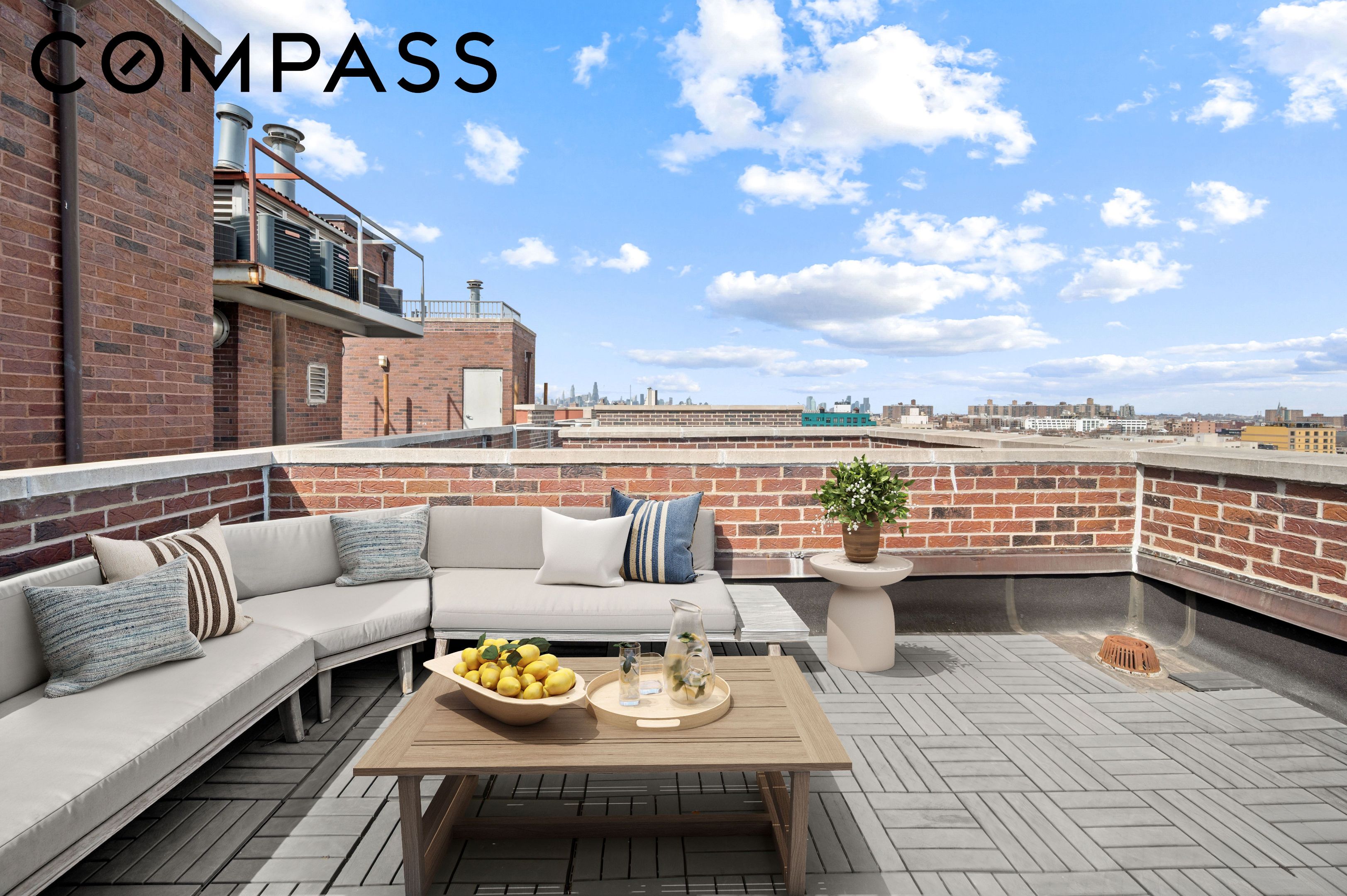 195 Spencer Street 9A
