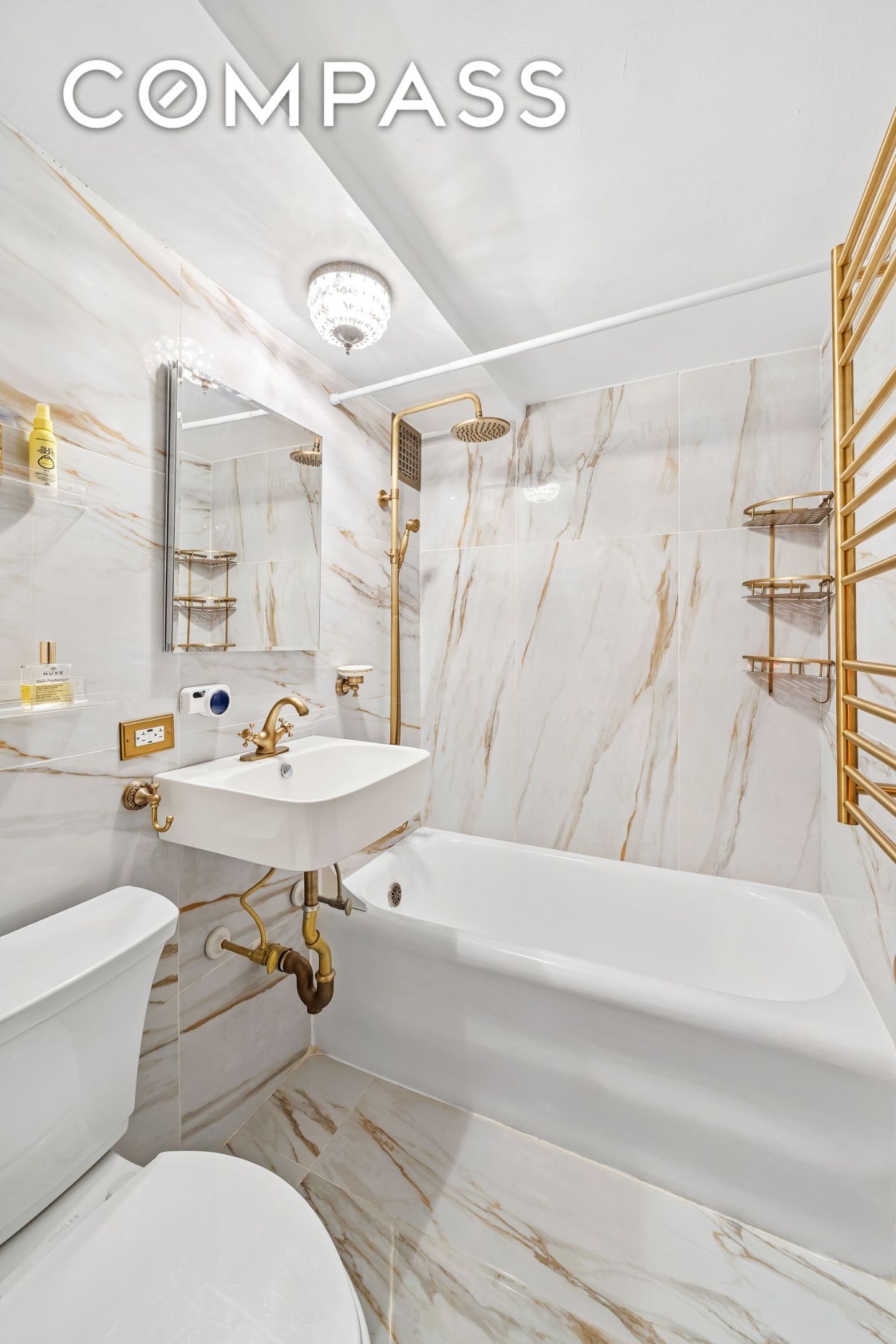 320 E 42nd Street 707
