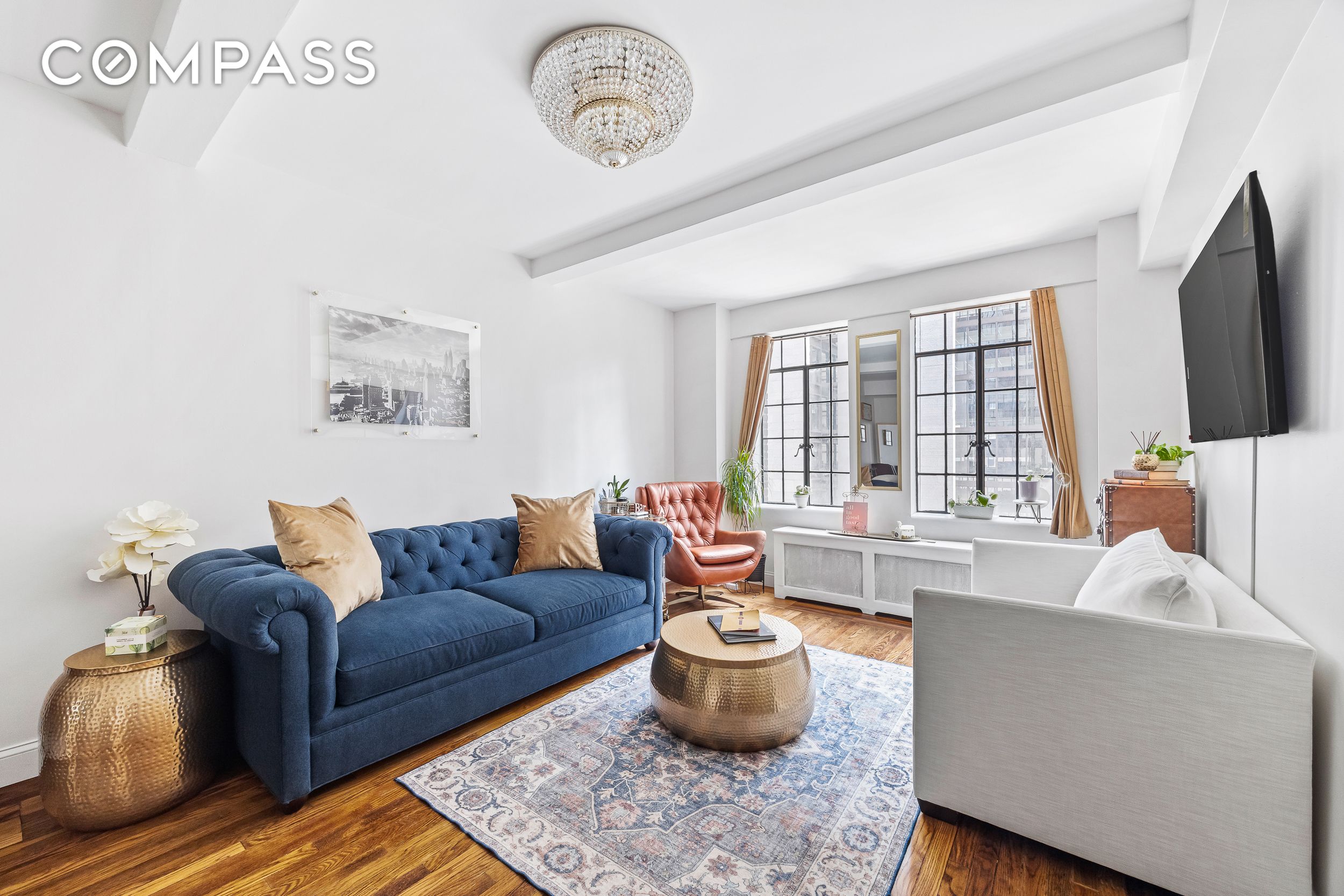 320 E 42nd Street 707