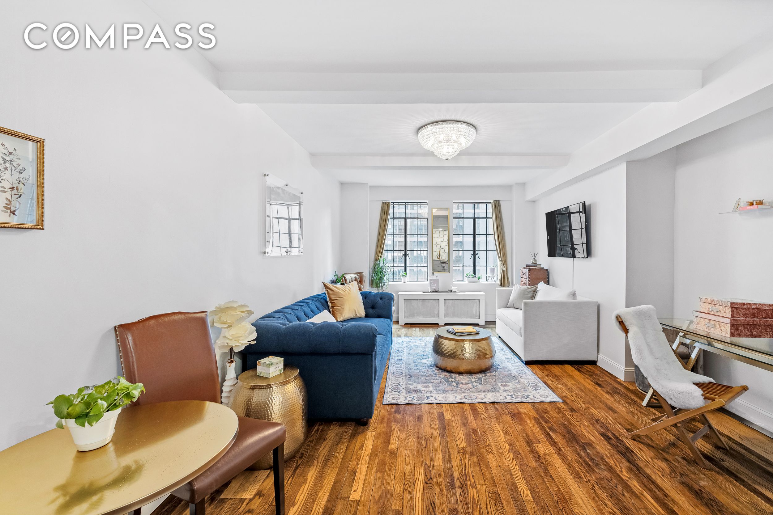 320 E 42nd Street 707