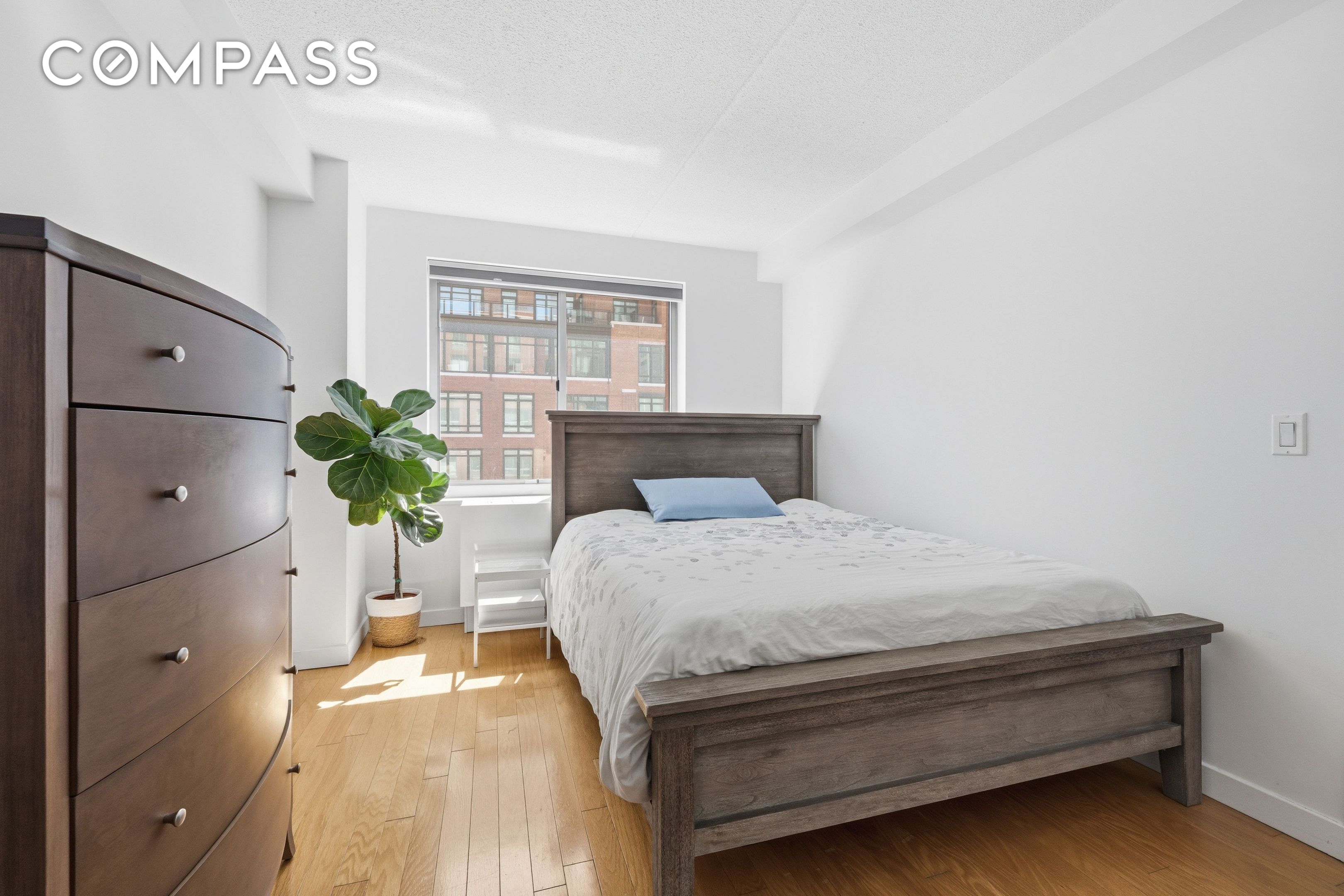555 W 23rd Street S11L