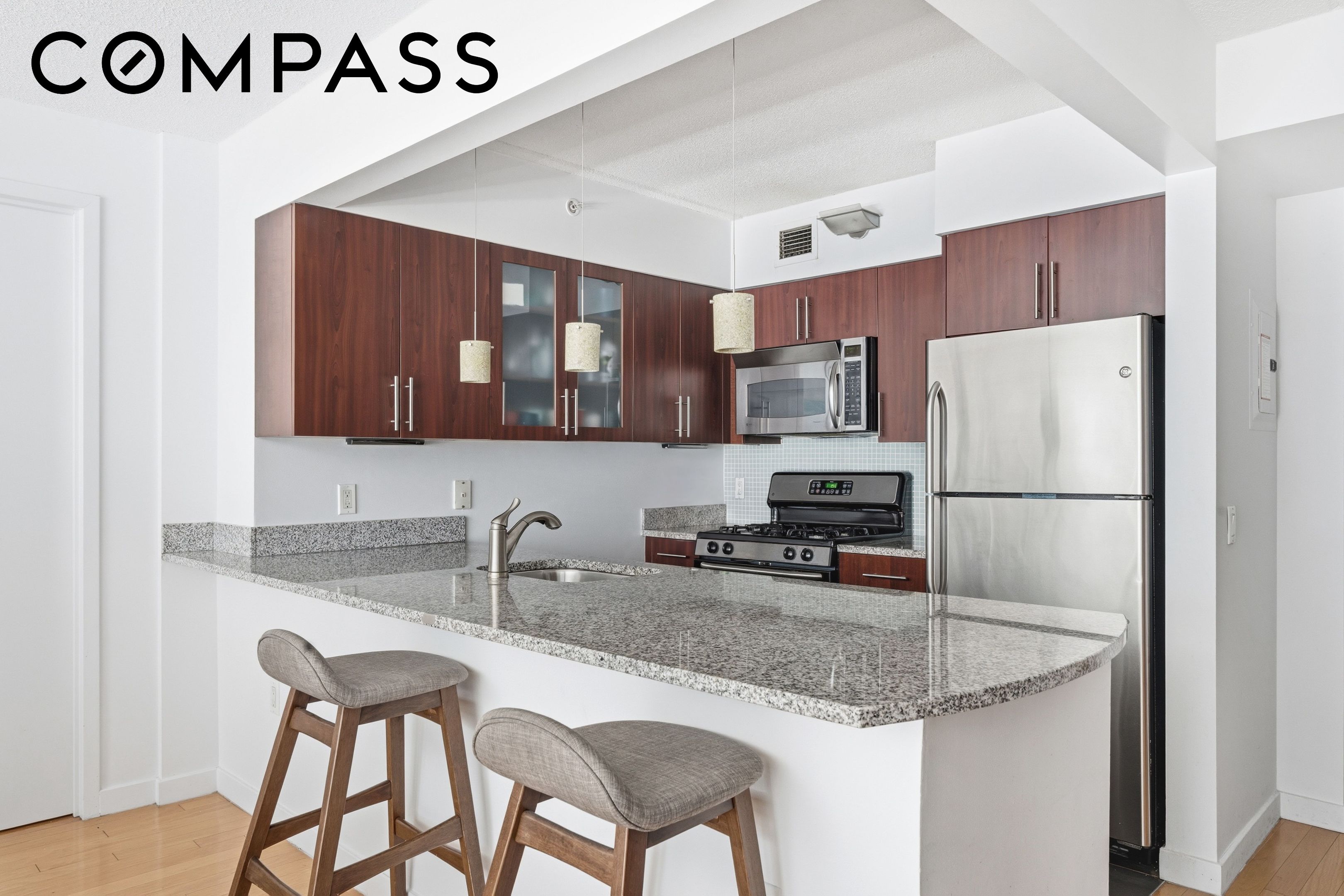 555 W 23rd Street S11L