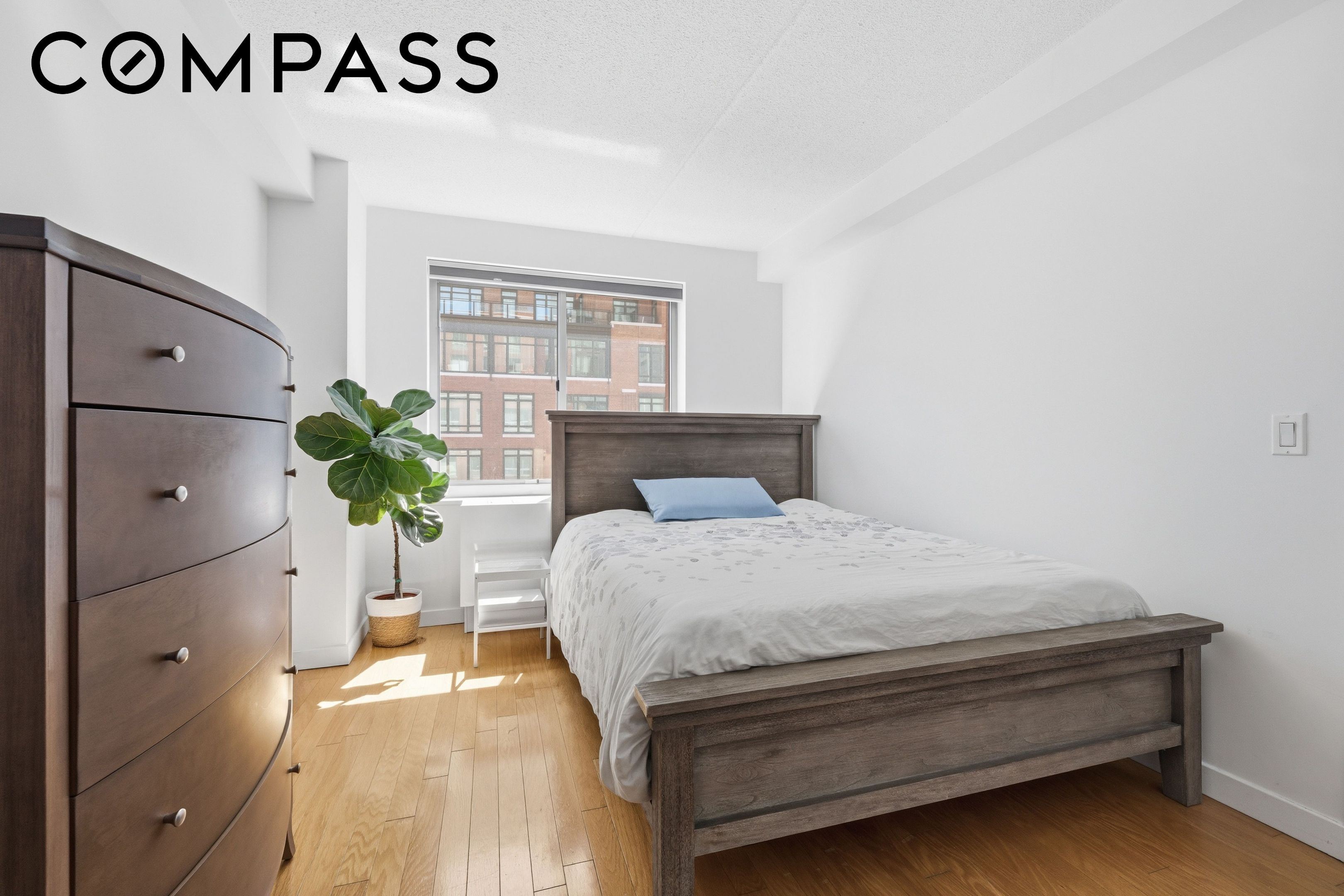 555 W 23rd Street S11L