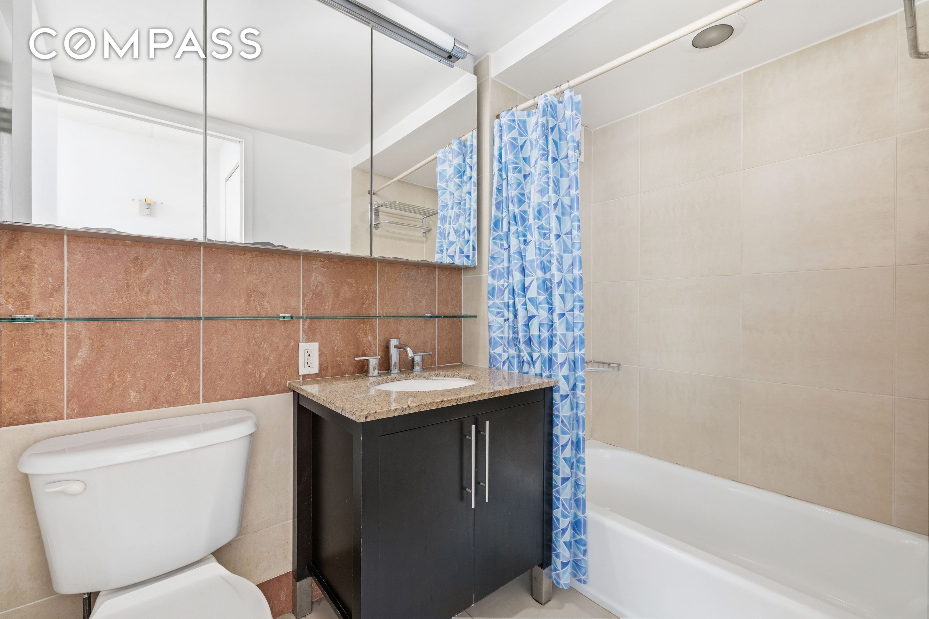 555 W 23rd Street S11L