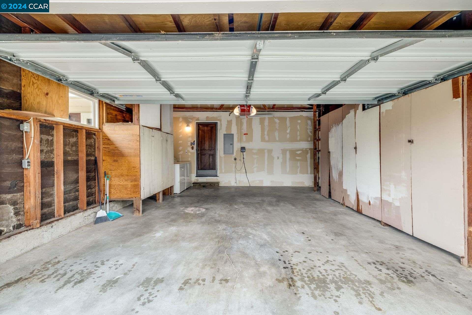 2635 Tokola Dr