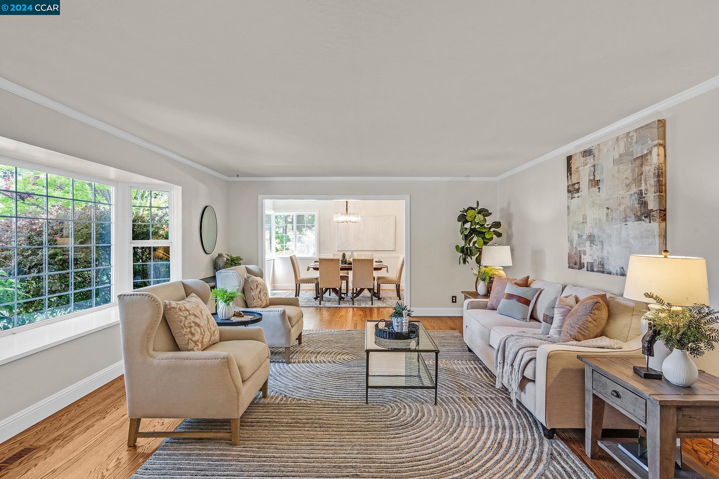 179 Town And Country Dr