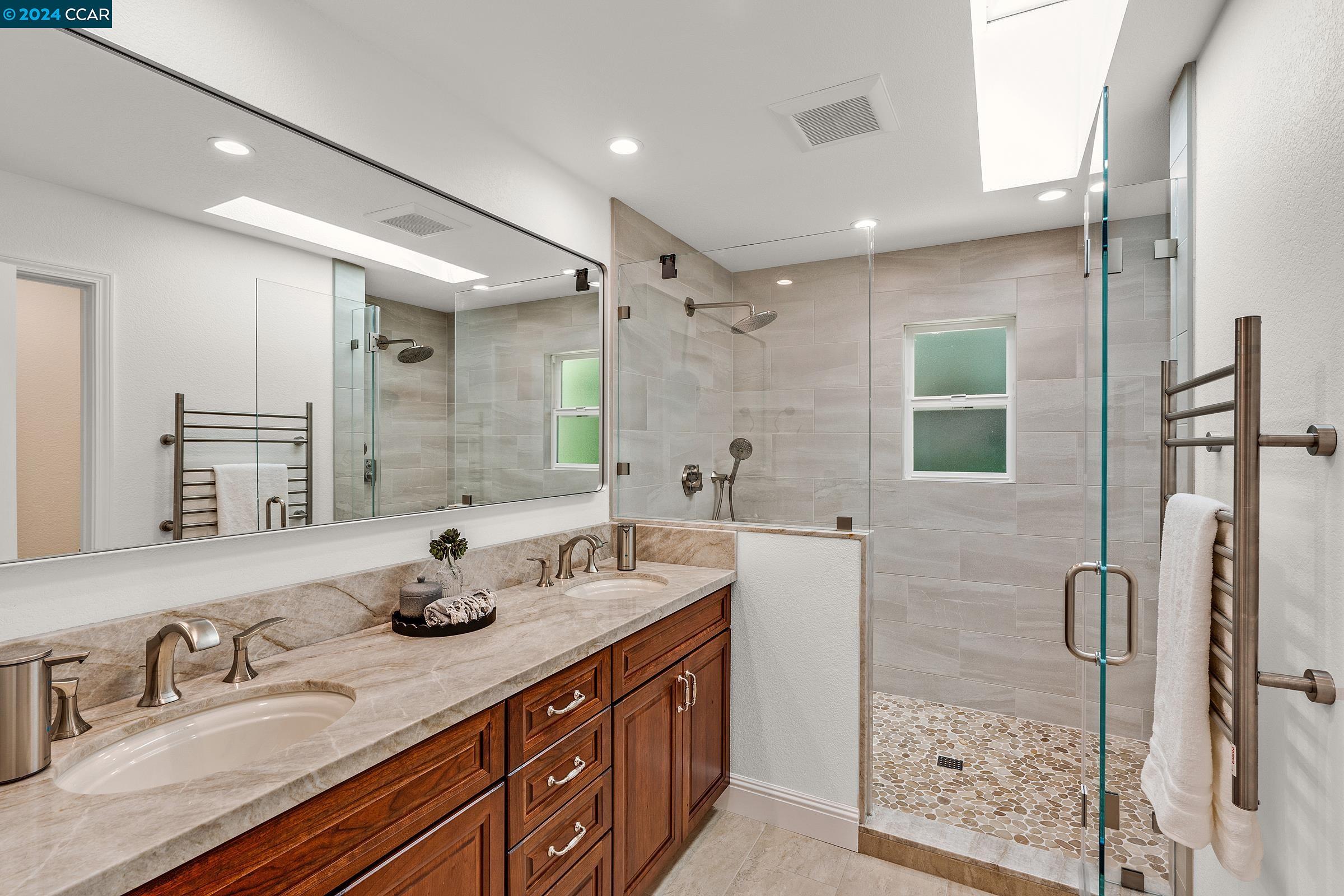 179 Town And Country Dr