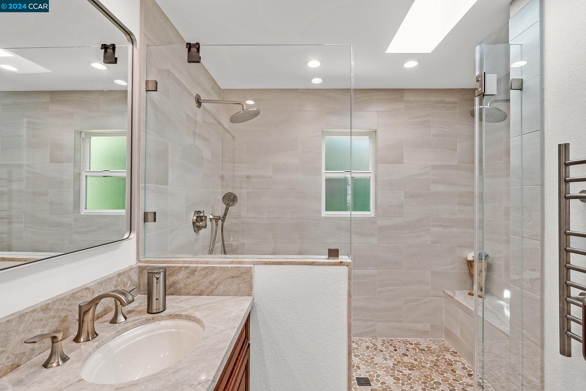 179 Town And Country Dr