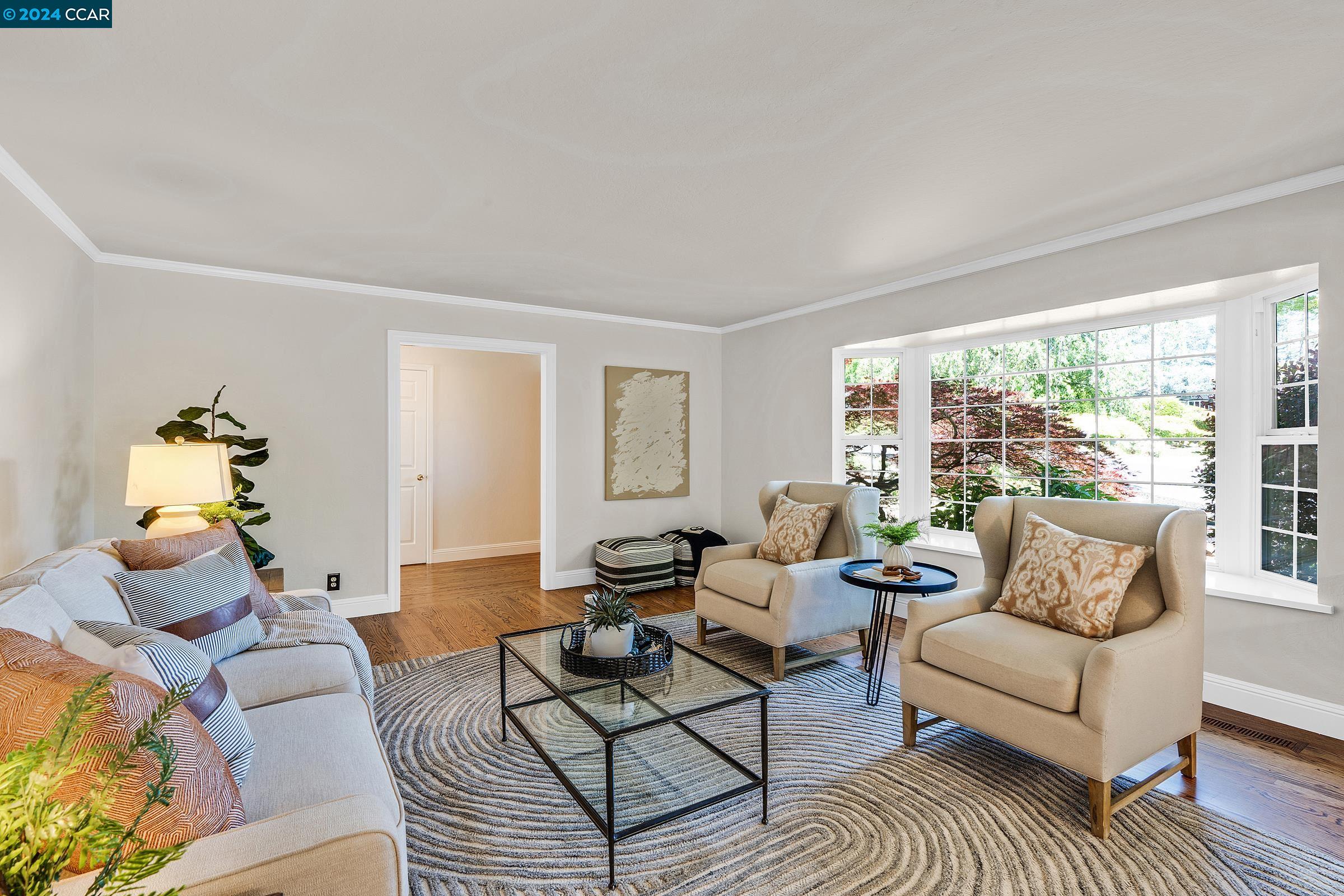 179 Town And Country Dr