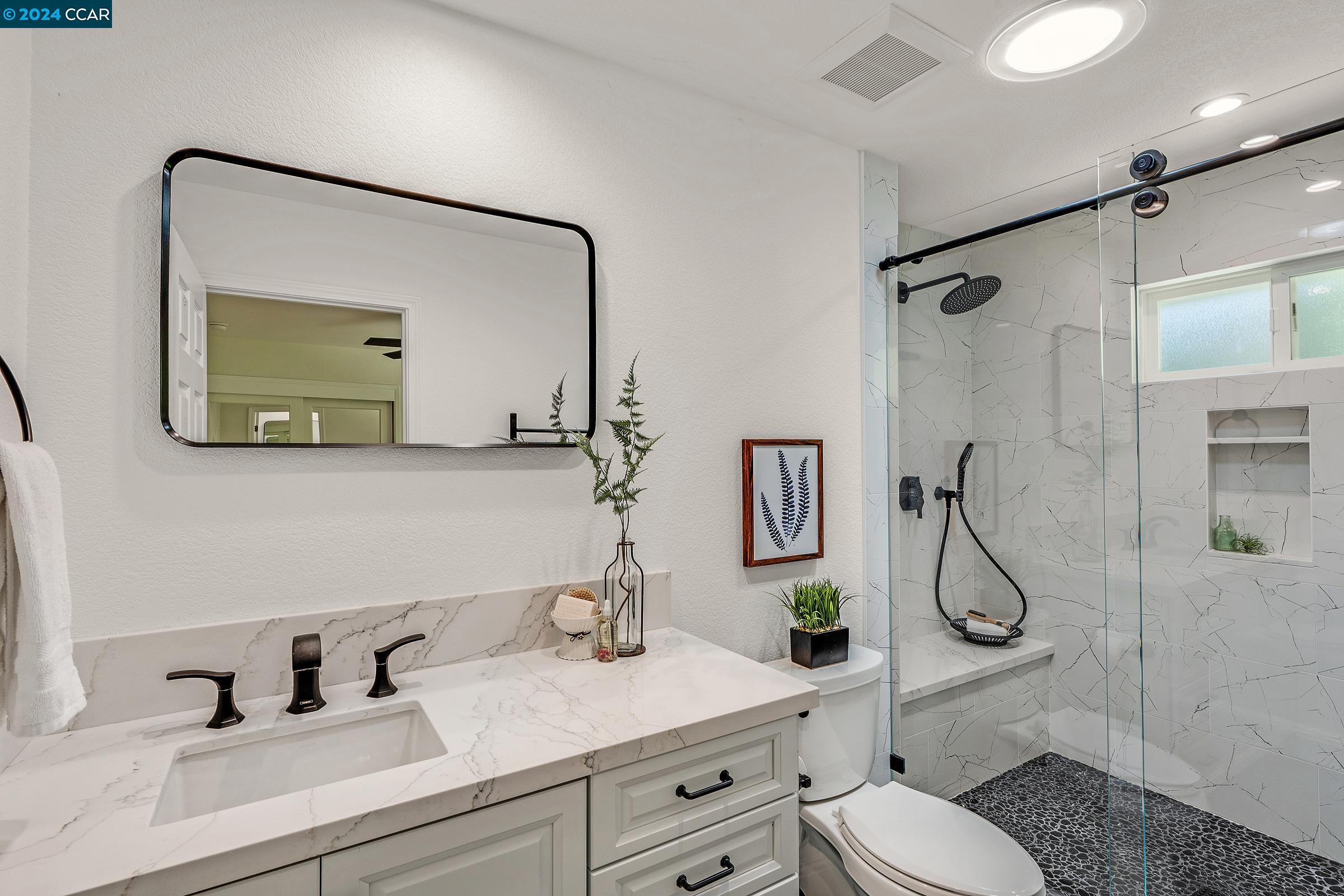 179 Town And Country Dr