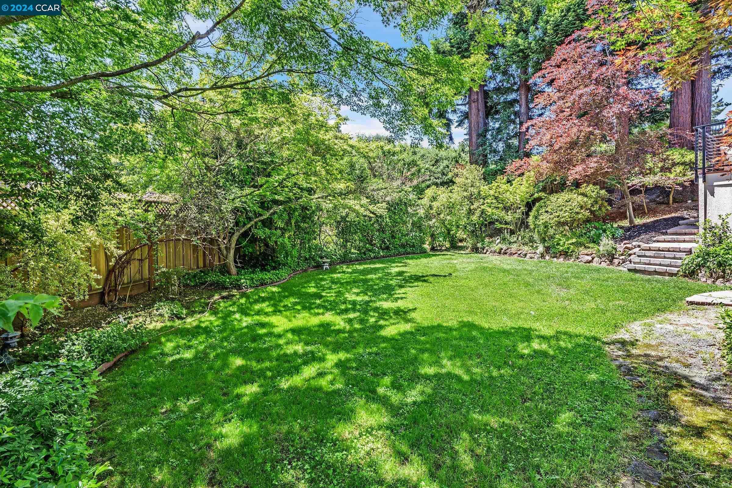 179 Town And Country Dr