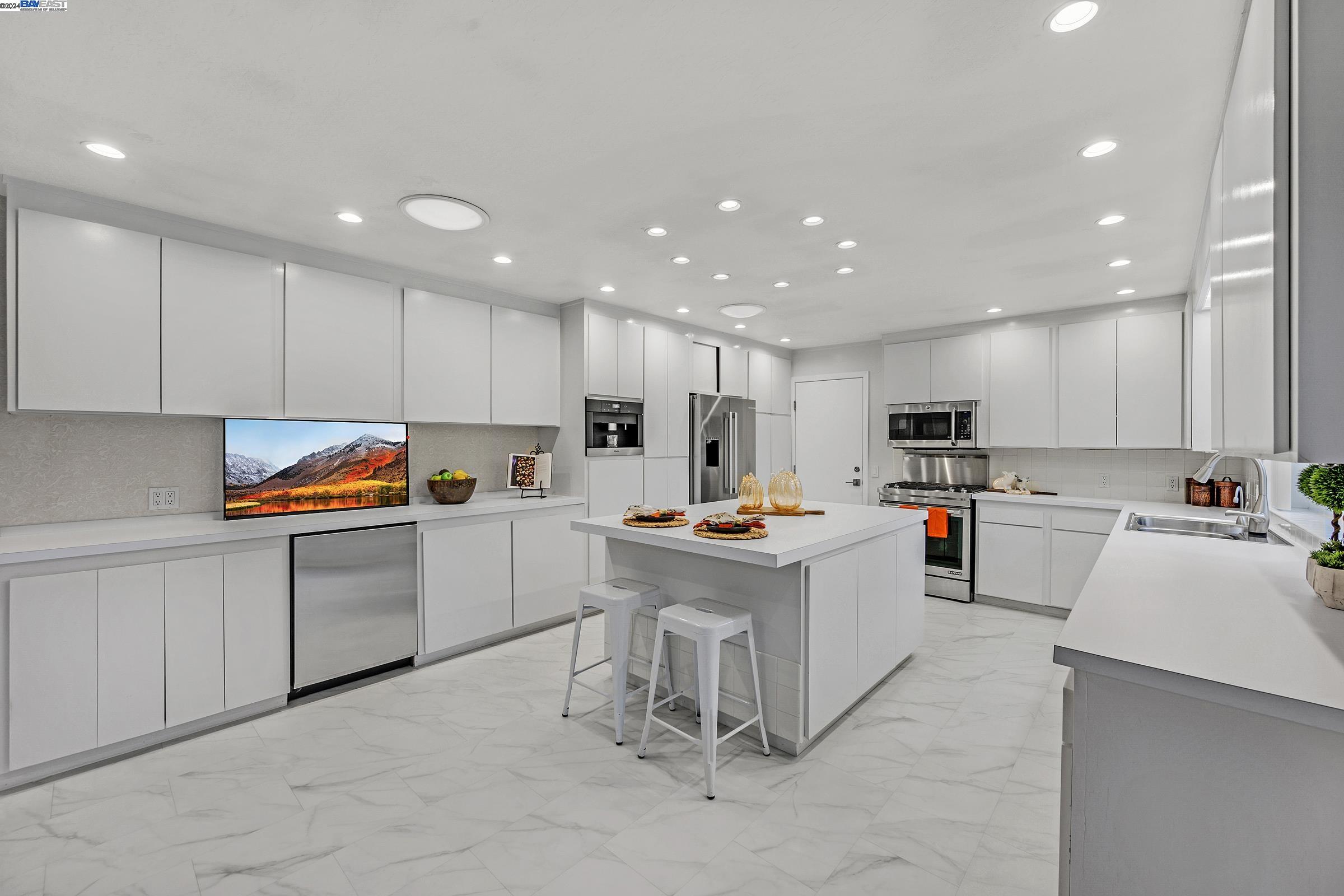 139 Paraiso Dr