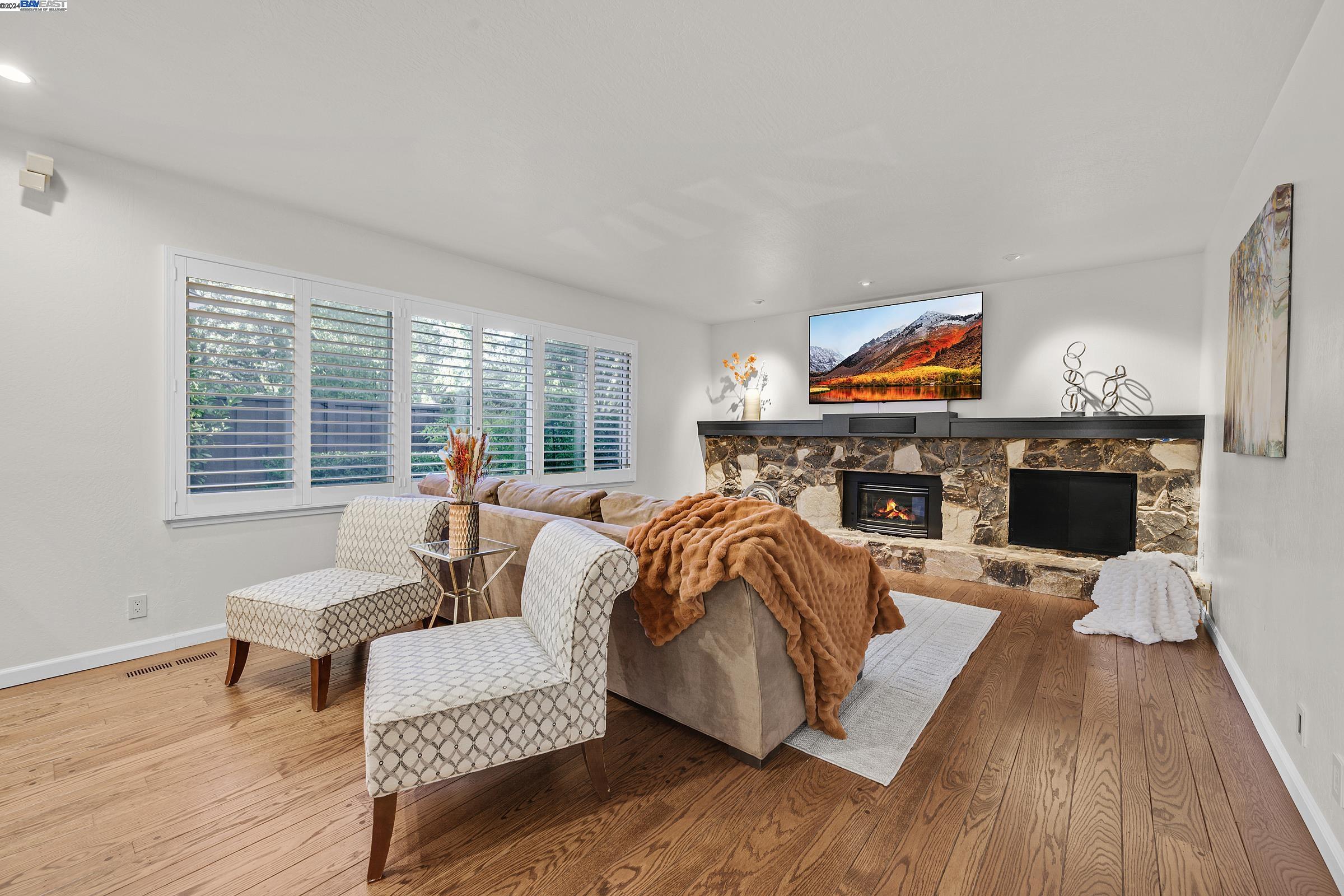 139 Paraiso Dr
