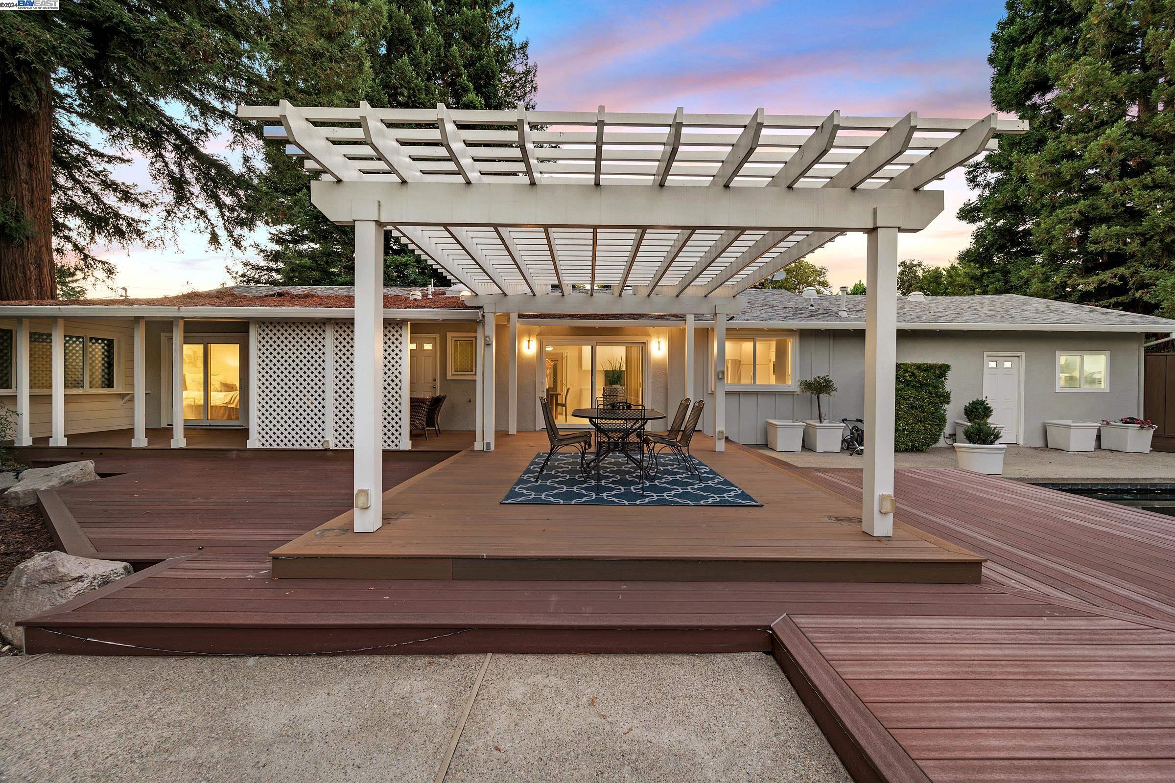 139 Paraiso Dr