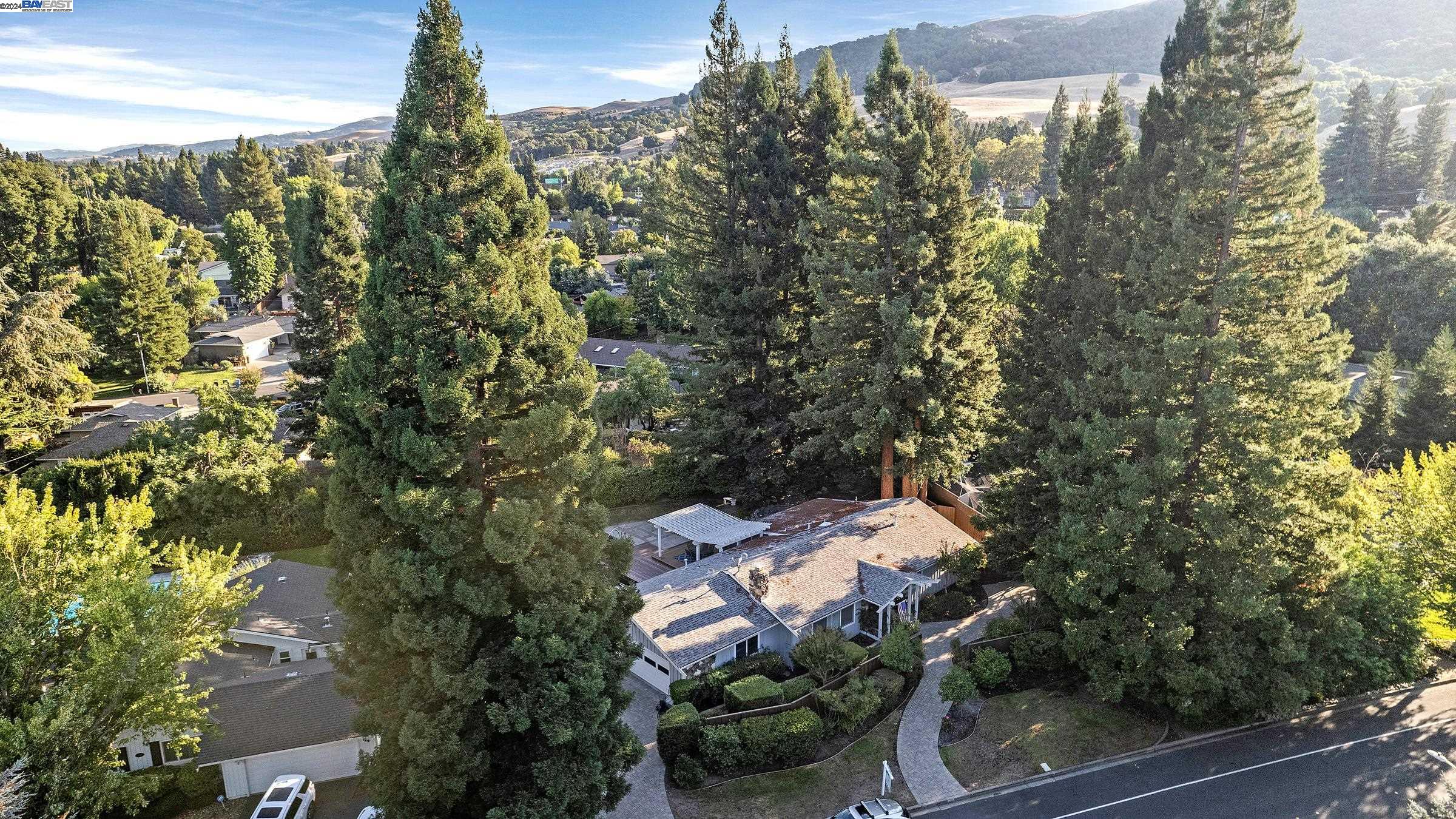139 Paraiso Dr