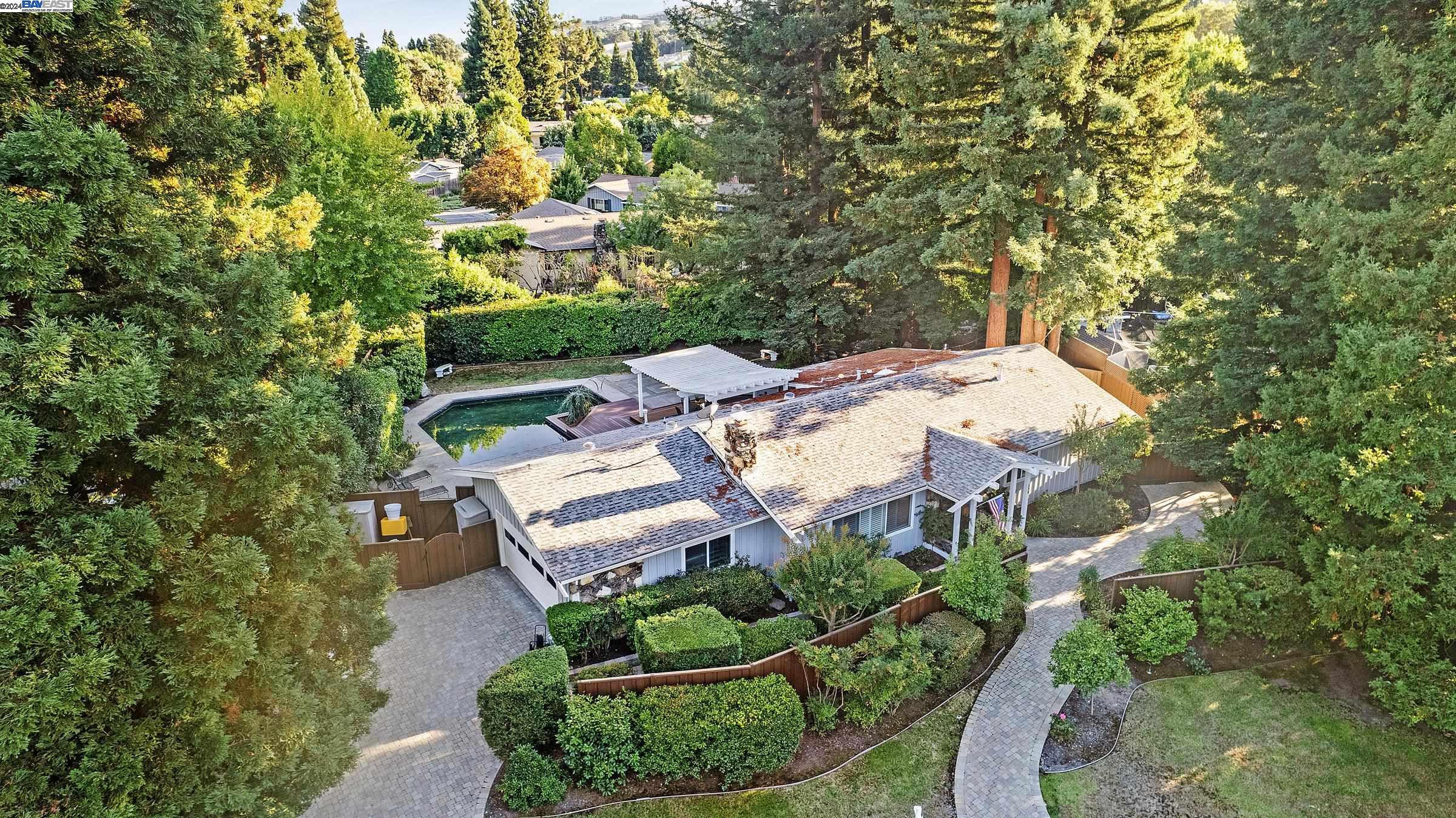 139 Paraiso Dr