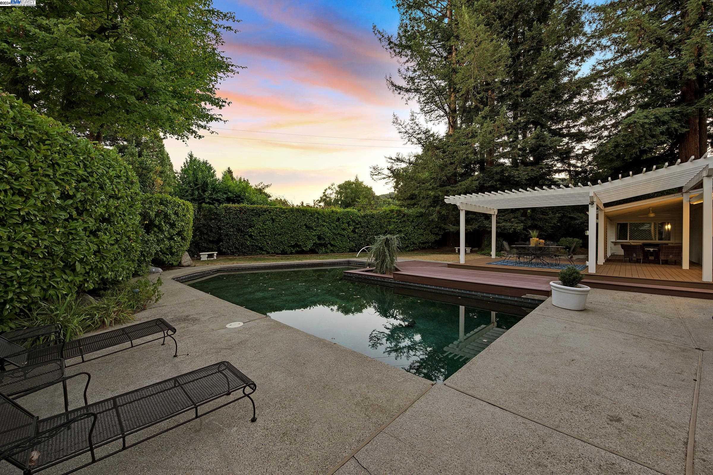 139 Paraiso Dr