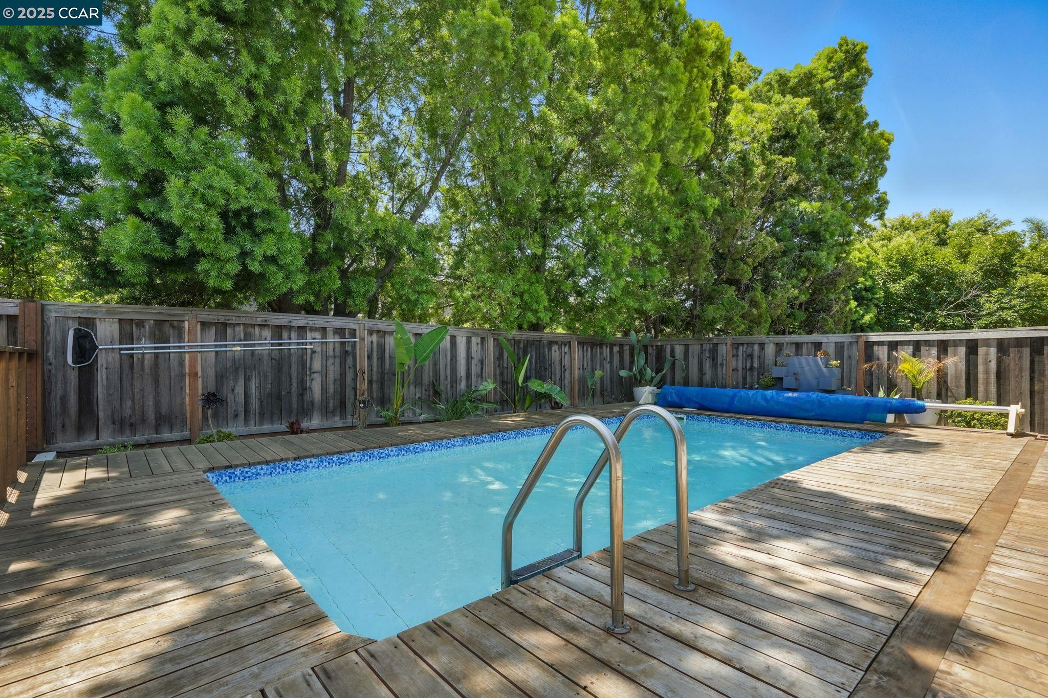 1362 Meadow Glen Way