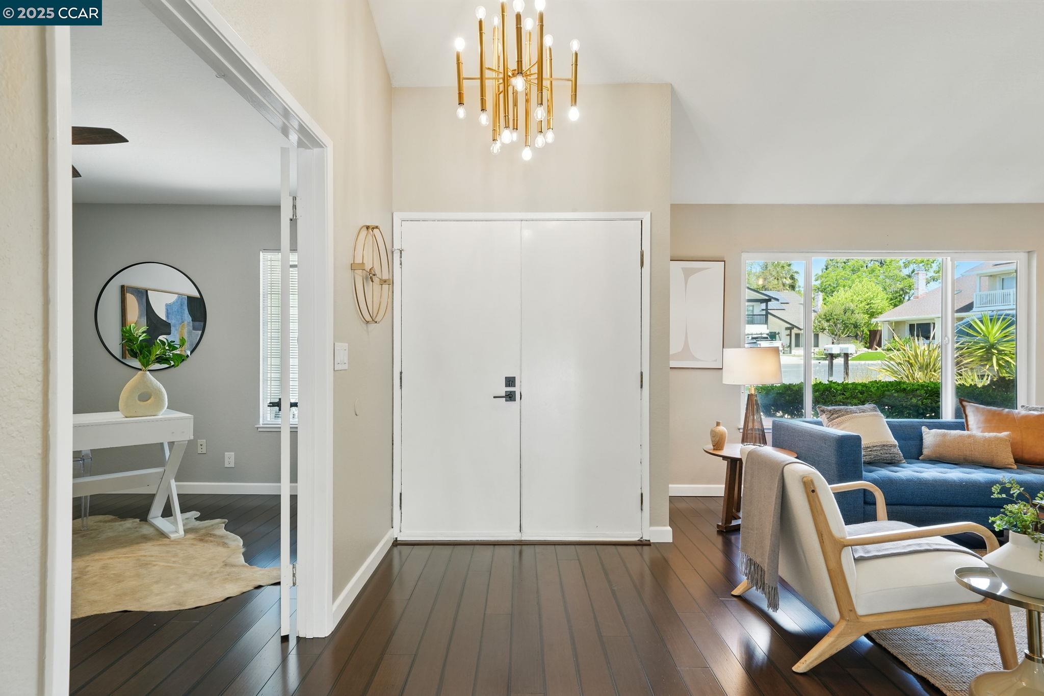 1362 Meadow Glen Way